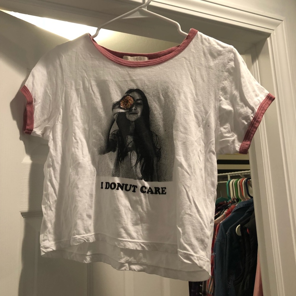 Crop top with graphic